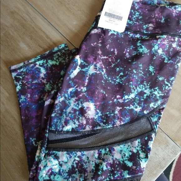 Fabletics set! - Picture 2 of 2